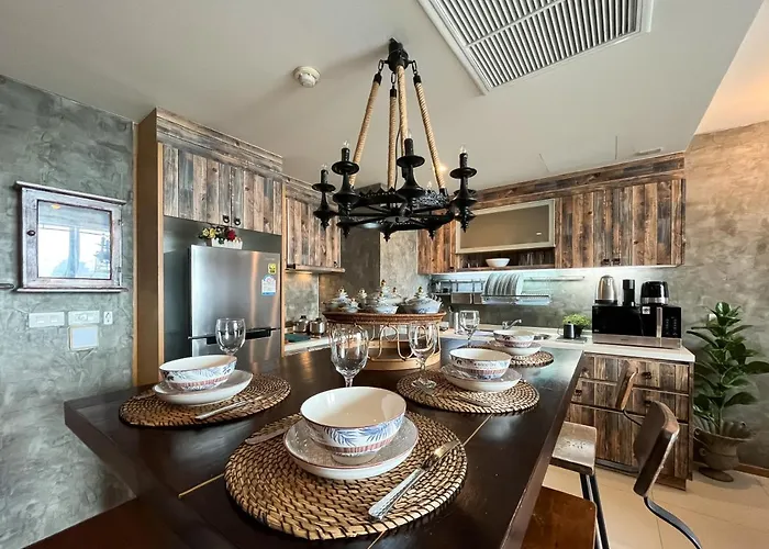 Loft Style Large 69 Sqmfast Wifi Bts Chong Nonsi Apartment *