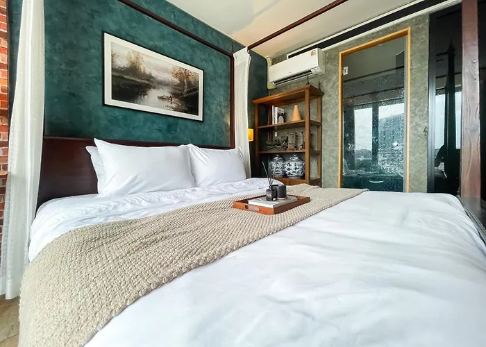 Loft Style Large 69 Sqmfast Wifi Bts Chong Nonsi Apartment *