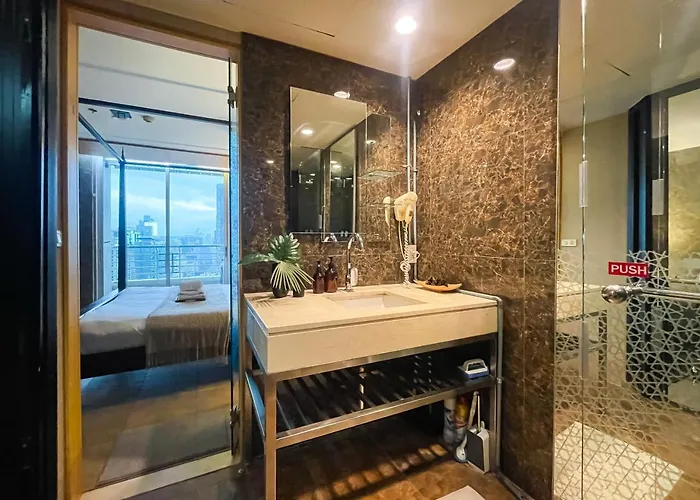 Loft Style Large 69 Sqmfast Wifi Bts Chong Nonsi Bangkok