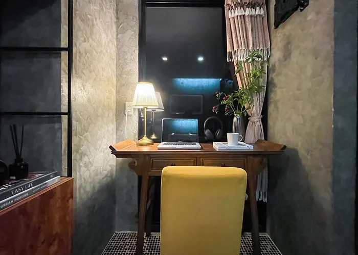Loft Style Large 69 Sqmfast Wifi Bts Chong Nonsi * Bangkok